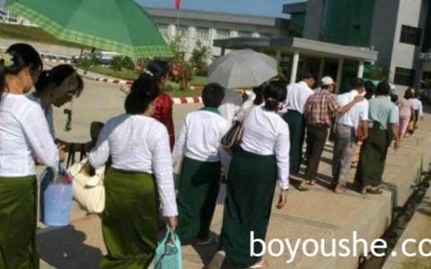 缅甸国家公务员自11月1日起恢复全日制办公