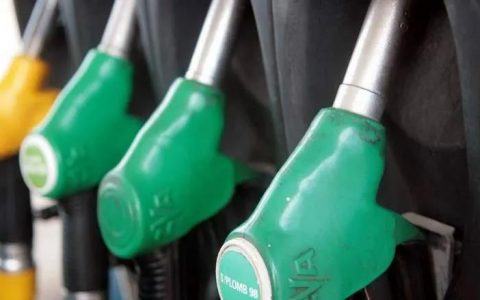 阿联酋5月份的汽油价格将略有上涨