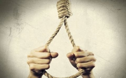 33岁菲律宾男子确诊新冠后上吊自杀……