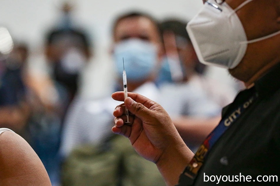 亚洲脉搏： 43%菲律宾人愿接种新冠疫苗