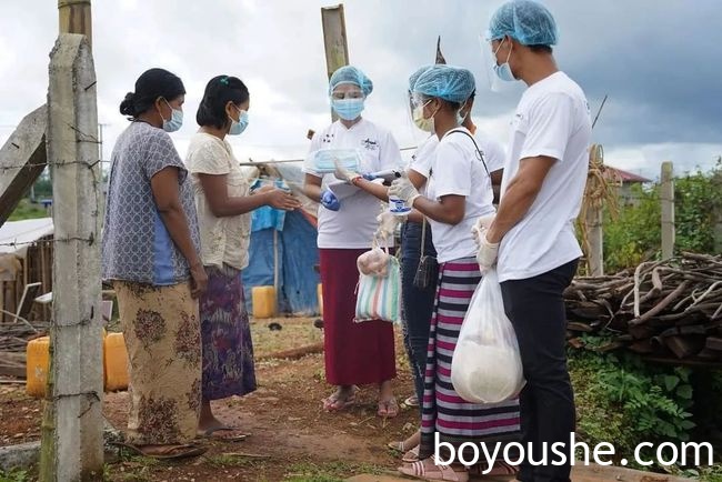 疫情下缅甸人太苦了，但幸好有他们！缅北贵慨爱心组织在行动