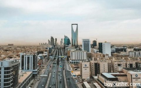 沙特开始为国外的外籍人士自动延长居留许可证有效期