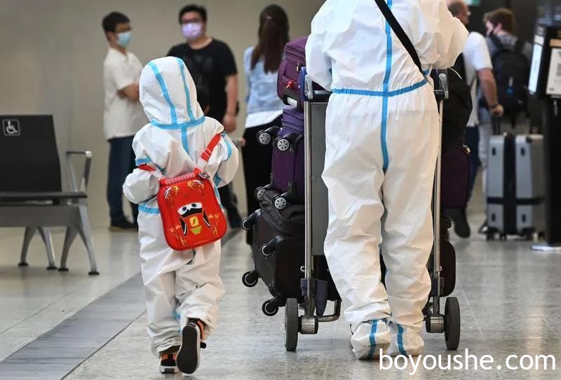 阿联酋疫情（12.2）｜新增68例，阿联酋确认该国首例奥密克戎毒株感染病例