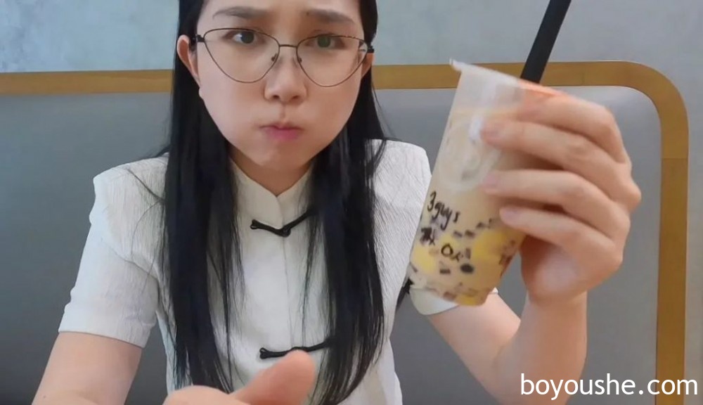 真实评测!迪拜名奶茶店大盘点!蜜雪冰城、COCO、一芳等等都来迪拜开店啦!