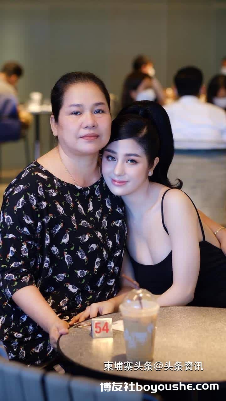 柬性感女星自爆：从小父亲离家出走，我不稀罕他是大富豪！