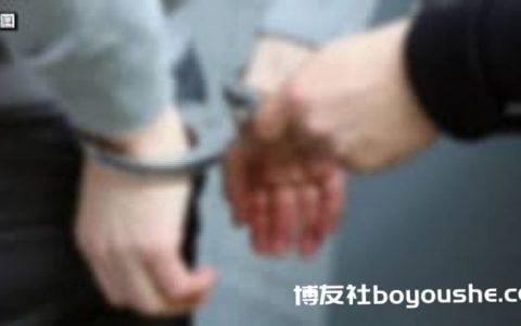 疑盗取公司给员工的薪资，有诈骗前科女会计师被捕