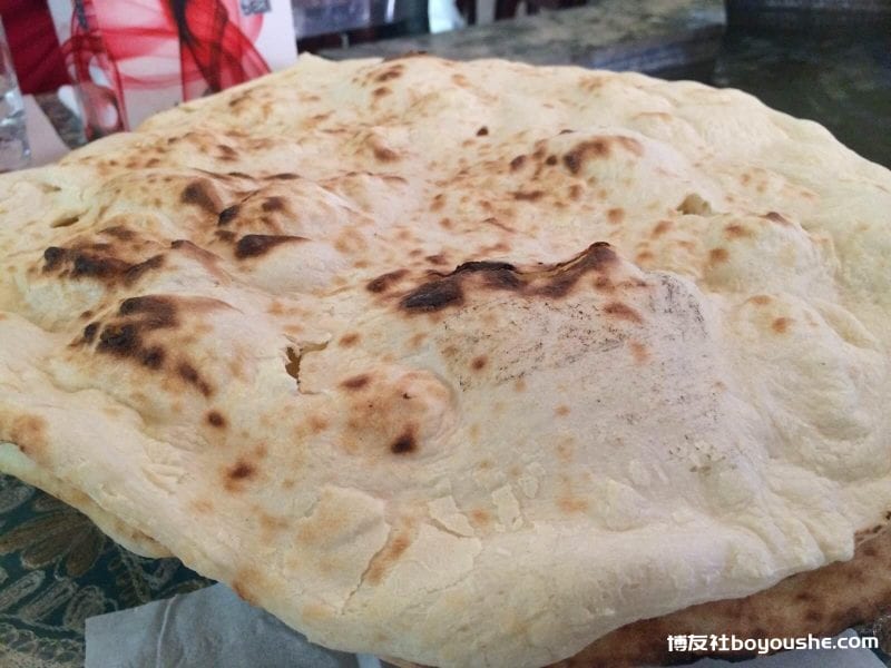 迪拜美食〡迪拜本土美食Pita阿拉伯大饼