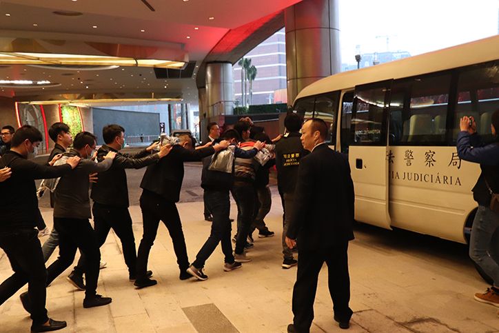 澳门“换钱党”成赌场治安大患政府及博企还能若无其事?-法律界
